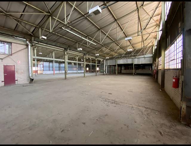13,000M² WAREHOUSE FOR SALE IN TECHNIKON